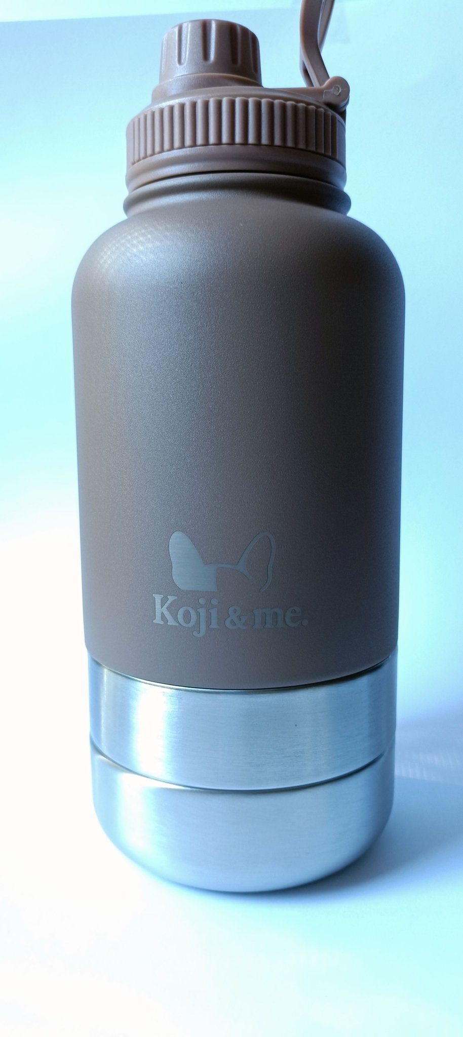 The Get-About Bottle - Koji & me - Insulated Portable Dog Water Bottle -Two detachable bowls for food- Beige colour